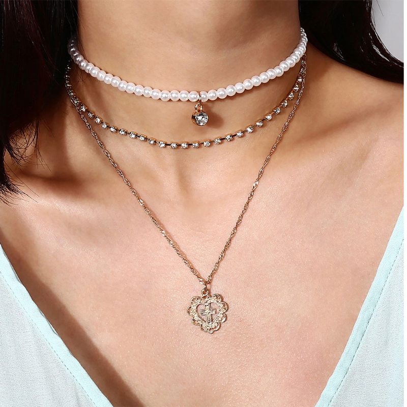 Viacvrstvový Náhrdelník Pearl Choker Blikajúci Syntetický Diamantový Perlový Kľúčový V Tvare Srdca Pre Ženu